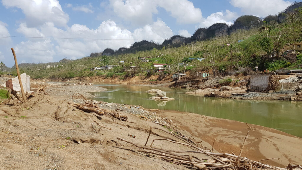 3.Bridge over Grande de Manatí River at Ciales after the hurricane. Photo by Ismael Pagán-Trinidad.